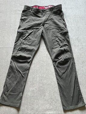 Wrangler Utility Pants Men 38x32 Gray Outdoor Zipper Pocket Workwear Hiking Fish